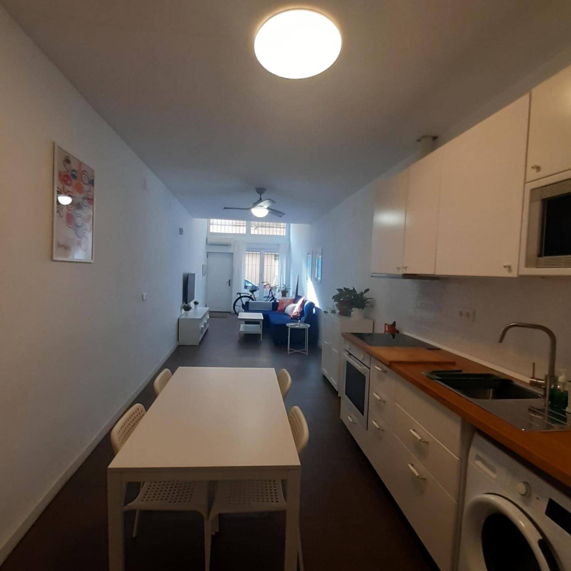 La Caramba Amplio Apartamento En La Playa Malaga Bagian luar foto
